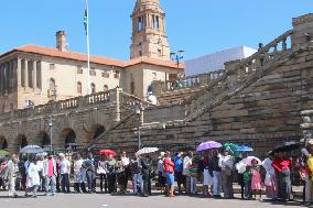 Mourning Nelson Mandela