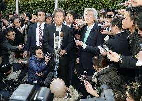 Ex-PM Hosokawa to run in Tokyo governor race
