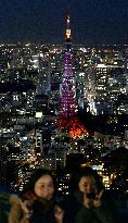 Tokyo Tower in cherry blossom color