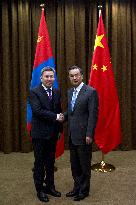 China, Mongolia foreign ministers confer in Beijing