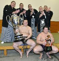 Hakuho wins New Year sumo tourney
