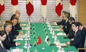 Japanese PM Abe, Swiss Pres. Burkhalter hold talks in Tokyo