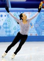 Asada has 1st official practice in Sochi