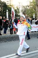 Japanese runs leg on final day of torch relay at Sochi