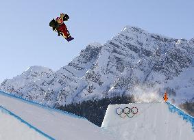 Kadono qualifies for slopestyle final