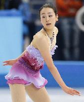 Asada performs in team figure skating at Sochi