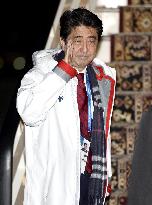 Abe leaves Sochi