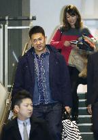 Tanaka takes off for New York