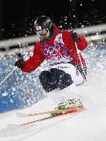 Endo competes in men's moguls final round