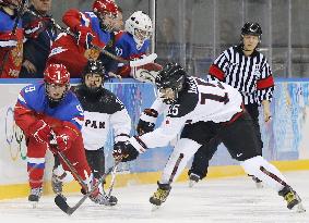 Japan knocked out of medal rounds by Russia in women's ice hockey prelim