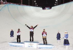 Podladtchikov of Switzerland, Japan teens on podium