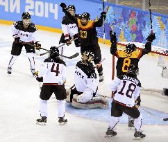 Germany's 2nd goal against Japan in women's ice hockey