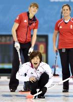 Japan against Britain in women's curling