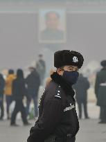 Beijing shrouded by thick smog