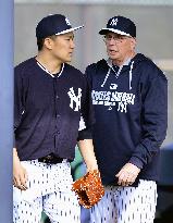 Tanaka kicks off his first spring in majors