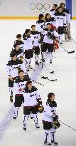 Japan loses to Russia in ice hockey at Winter Games