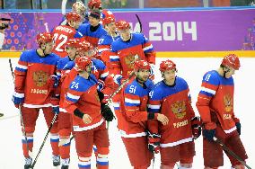 Russia beats Slovakia in men's ice hockey at Sochi