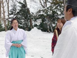 Women's entry into Shinto priesthood increasing