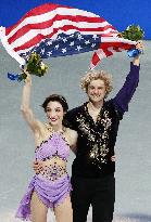 U.S. duo wins ice dance gold in Sochi