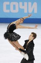 Russia wins bronze in ice dance in Sochi