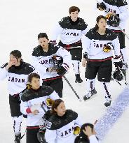 Japan loses to Germany in women's ice hockey in Sochi