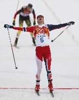 Norway's Graabak wins Nordic combined large hill