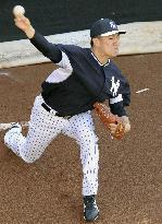 Tanaka at spring training camp