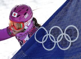 Japan's Takeuchi wins silver in women's parallel giant slalom