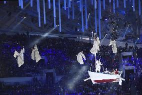 Sochi Games closing ceremony performance