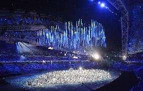 Sochi Games closing ceremony performance