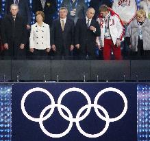 Putin, Bach at Sochi closing ceremony