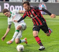 E. Frankfurt's Inui in action against Bremen