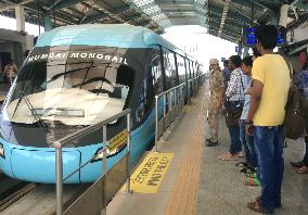 India's first monorail begins service in Mumbai