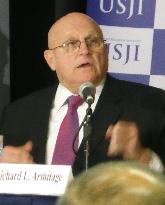 Armitage speaks at U.S.-Japan Research Institute debate