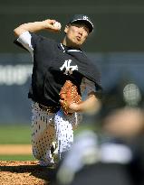 Tanaka makes solid spring debut
