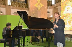 Concert with tsunami piano held in Tokyo