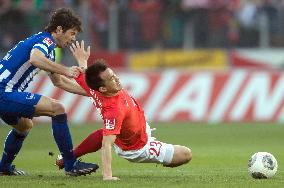 Japan's Okazaki in action in Bundesliga match
