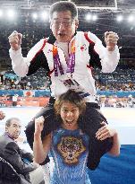 Father of Olympic wrestling champion Yoshida dies
