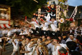 Japan to propose festivals as UNESCO heritage