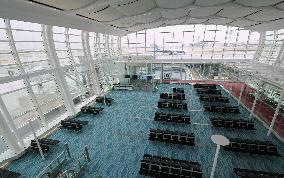 Haneda int'l flight terminal building expanded