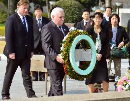 Walesa in Hiroshima