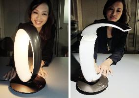Panasonic's LED lamp that adjusts brightness