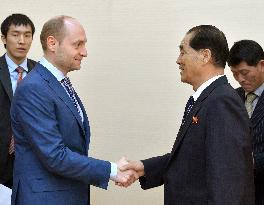 N. Korean Premier Pak meets Russian Far East development minister