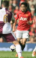 Man U's Kagawa in action against Aston Villa