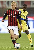 Milan's Honda in action against Chievo Verona