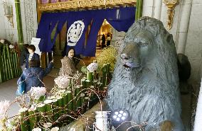 Lion statue at Mitsukoshi dept. store turns 100