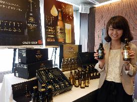 Kirin brewery unveils high-end beers for gift