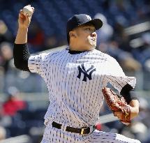 Yankees pitcher Tanaka