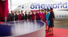 Oneworld airline staff