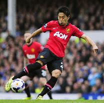 Manchester's Kagawa in action against Everton